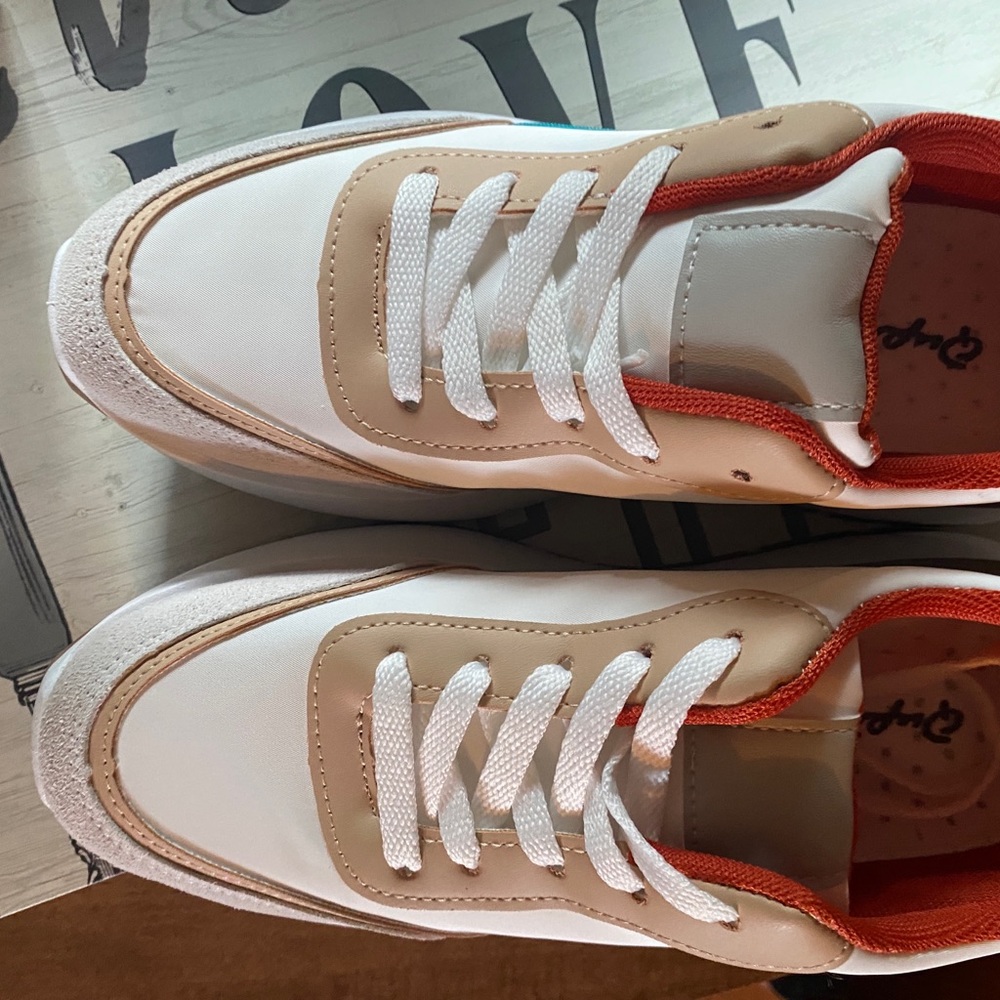New Qupid brand size womens platform sneakers.